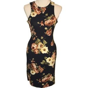 NWOT Floral Sexy Shoulder Midi Dress